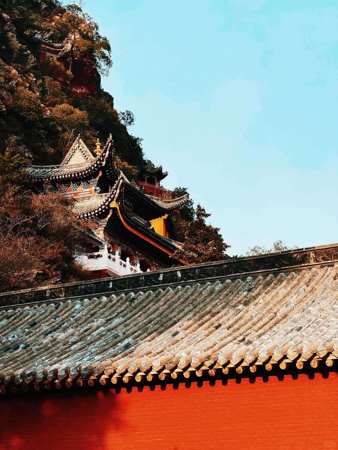 不同人<div   id=