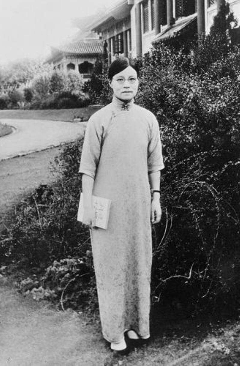 我國(guó)女子大學(xué)的第一位女校長(zhǎng)吳貽芳逝世