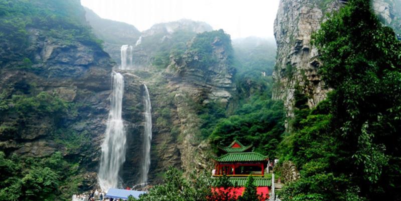廬山被批準(zhǔn)為世界文化景觀