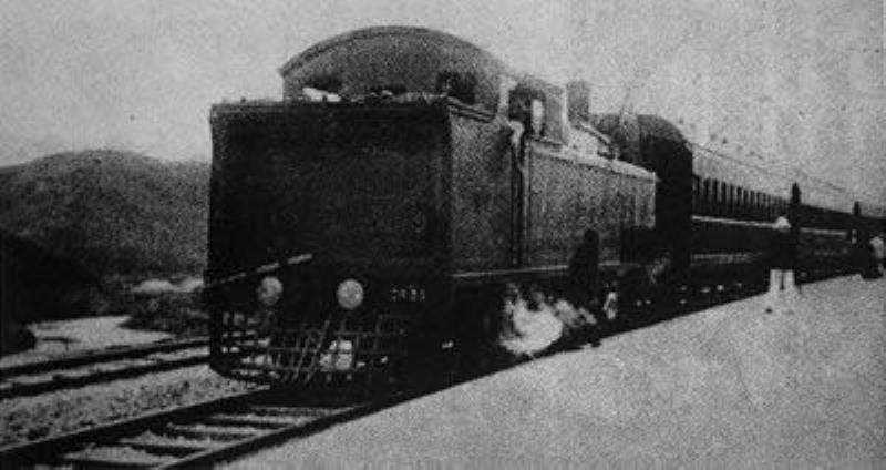 京漢鐵路全線通車(chē)