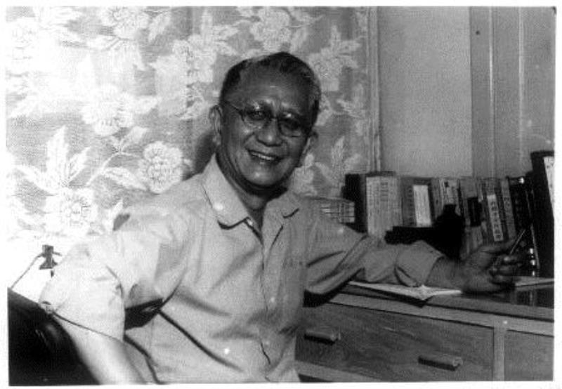 我國(guó)電影評(píng)論家鐘惦斐逝世