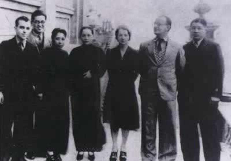 宋慶齡發(fā)起保衛(wèi)中國同盟
