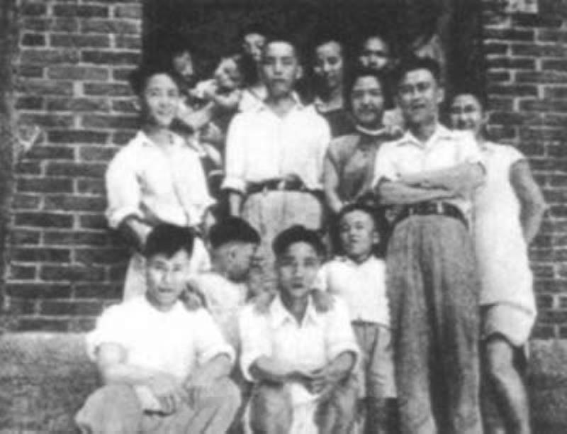 國共代表在重慶繼續(xù)談判