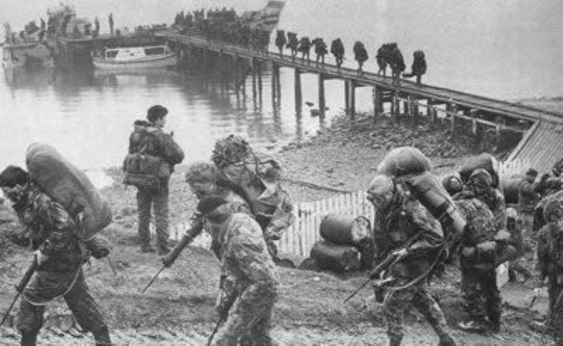 馬島戰(zhàn)爭(zhēng)完畢英軍重占該島
