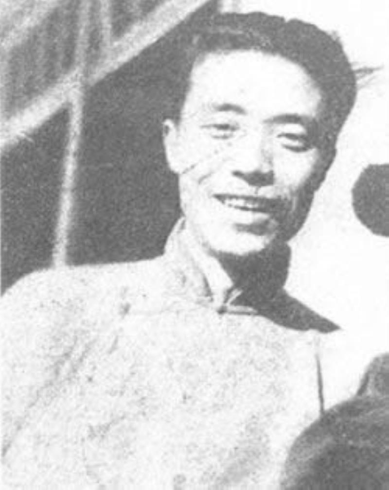 戲劇家陽(yáng)翰笙逝世