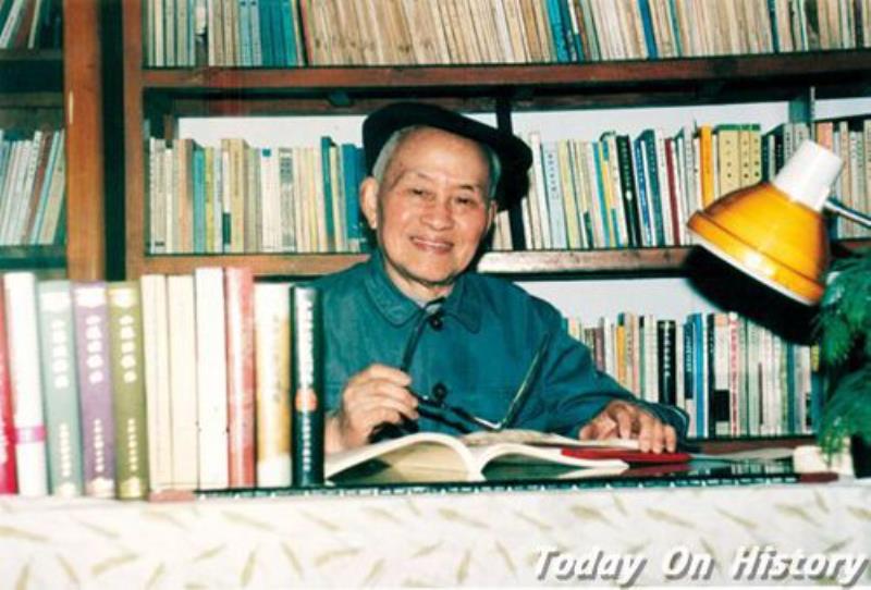 中國著名神話學(xué)家袁珂逝世