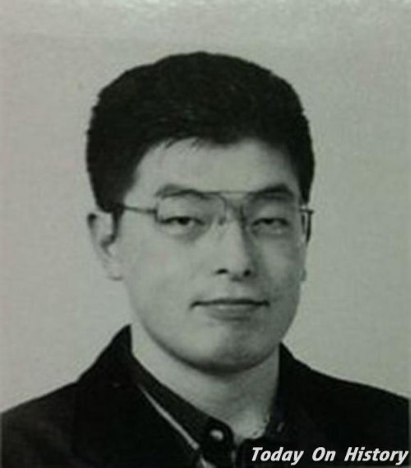日本輕小說作家吉田直逝世