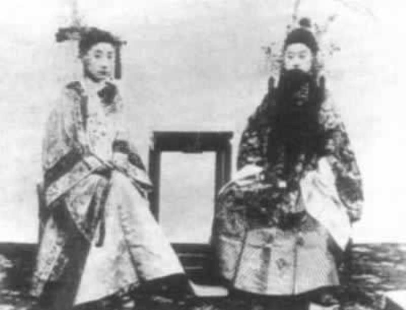 京劇劇本首次結(jié)集出版