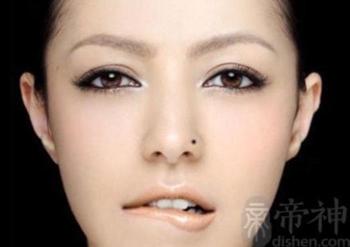 鼻子上有痣會(huì)帶來(lái)好運(yùn)嗎 女的鼻子上有痣好不好