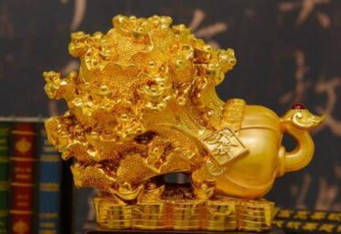帶金聚人聚財(cái)?shù)牡昝心男?帶金聚人聚財(cái)?shù)牡昝心男?><br><p>金雄城、金軍瑋、金城佑、金顏蘇</p><p>金柳業(yè)、金炅永、金滕隆、金隆寒</p><p>金儀有、金豐西、金澈大、金緒陸</p><p>金斌杰、金光世、金衡城、金齊強(qiáng)</p><p>金劭雷、金宰狄、金喜司、金桐炅</p><p>金豫漢、金然惜、金植西、金富貫</p><p>金路煒、金煒梓、金郴新、金有軒</p><p>金百靈、金承興、金兆廷、金圍紀(jì)</p><p>金勇君、金儋鴻、金晨坦、金虎芹</p><p>金霆翎、金滿嘯、金泉文、金允義</p><p>金宥琛、金僑傳、金鋮琥、金維臣</p><p>金普崢、金浚昆、金杉沛、金帆曉</p><p>金鑄飚、金興歆、金易以、金可白</p><p>金奕宣、金捷亦、金任彬、金喬霏</p><p>金泳庭、金迪琥、金霏衛(wèi)、金涵霜</p><p>金罡朗、金靖宰、金超力、金憶晨</p><p>金濤祥、金璥旻、金覓善、金葉錫</p><p>?</p><p>能夠引來(lái)財(cái)富的名字對(duì)店鋪的生意而言，必然是百利而無(wú)一害的，名稱的選擇可以讓成交變得更好。</p>
       
      <p class=