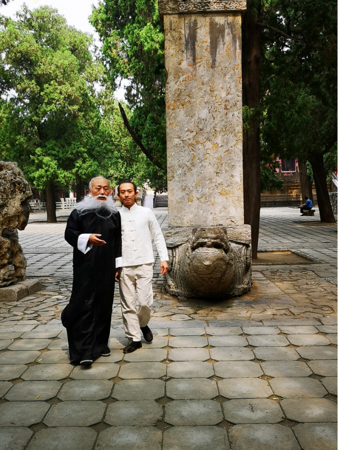 xuezhe11.jpg